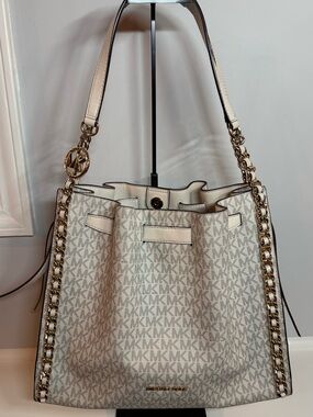 Michael Kors Mina Large Signature Logo Chain Shoulder Bag